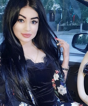 Встречусь с тобой в Москве и подарю незабываемые моменты наслаждения. Моя улыбка, сексуальная фигура и горячие губы не оставят тебя равнодушным. Мои услуги включают классический секс, оральный секс, эротический массаж и многое другое. Я открыта для экспериментов и готова удовлетворить все твои сексуальные желания. Доверься мне, и мы проведем незабываемое время вместе. Умная, стильная и сексуальная - я Москва воплощенная во плоти. Обращайся, и ты не пожалеешь! 🌹
📸 Фотографии и отзывы доступны на моей странице. 2454, 26 лет